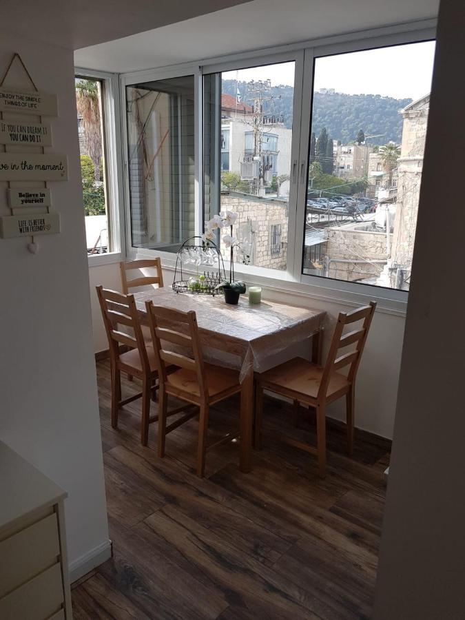 Boutique 22 Guest Rooms Haifa Bagian luar foto