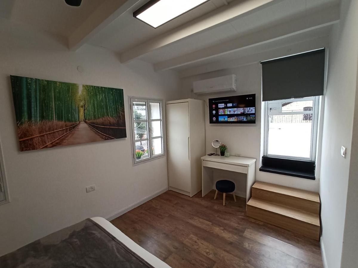 Boutique 22 Guest Rooms Haifa Bagian luar foto