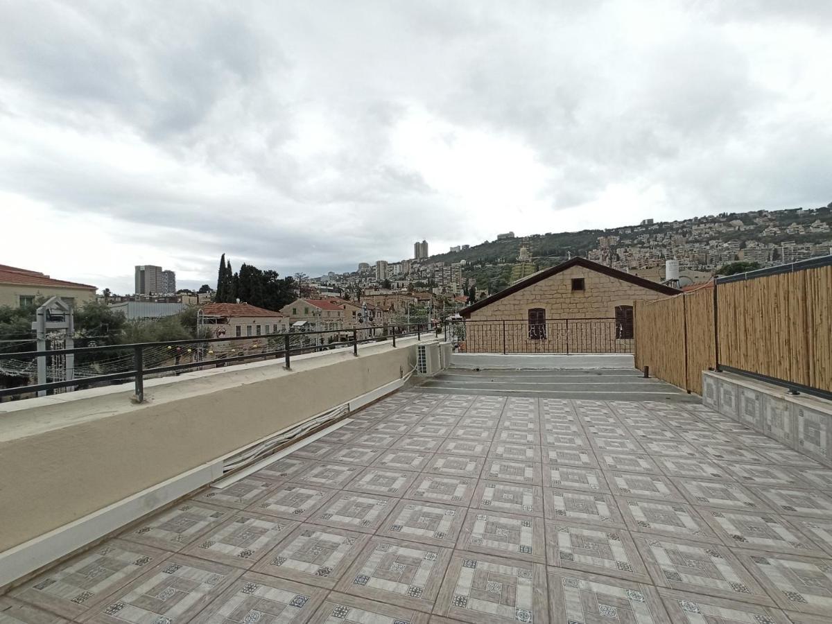 Boutique 22 Guest Rooms Haifa Bagian luar foto